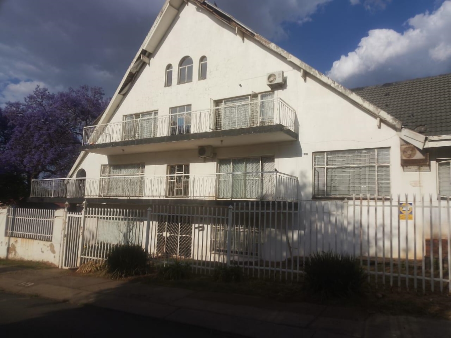 Commercial Property for Sale in Laudium Gauteng