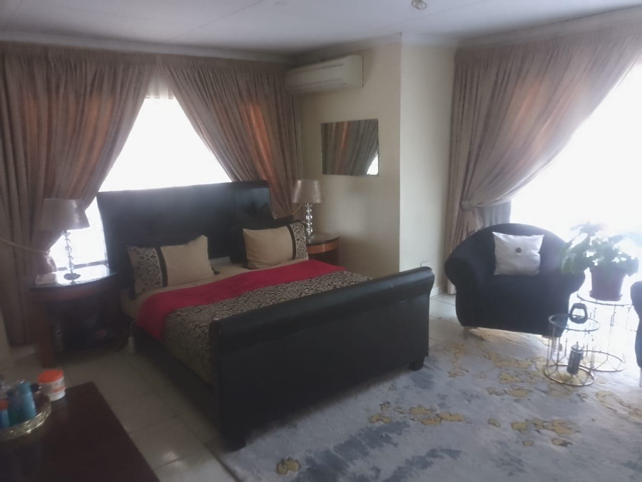 Commercial Property for Sale in Laudium Gauteng