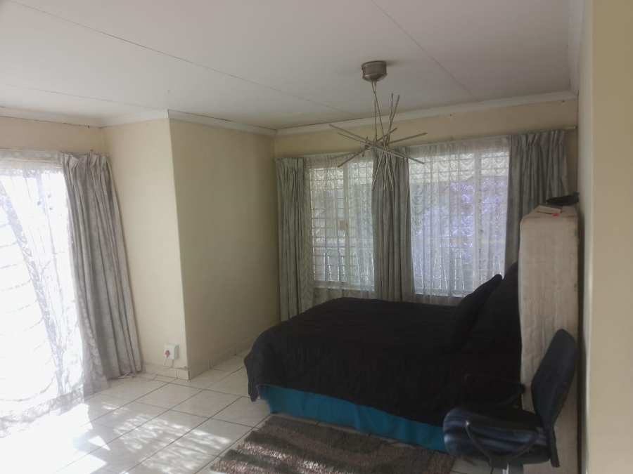 Commercial Property for Sale in Laudium Gauteng