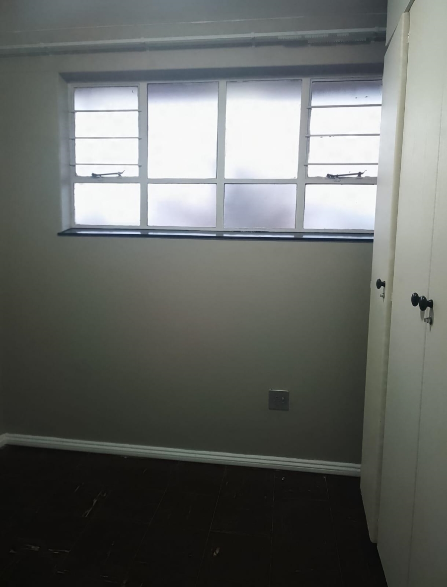 2 Bedroom Property for Sale in Laudium Gauteng