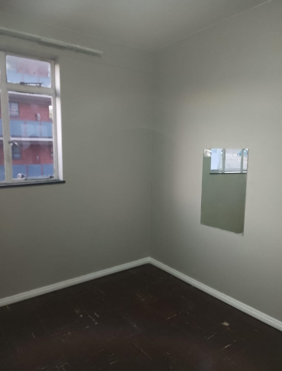 2 Bedroom Property for Sale in Laudium Gauteng