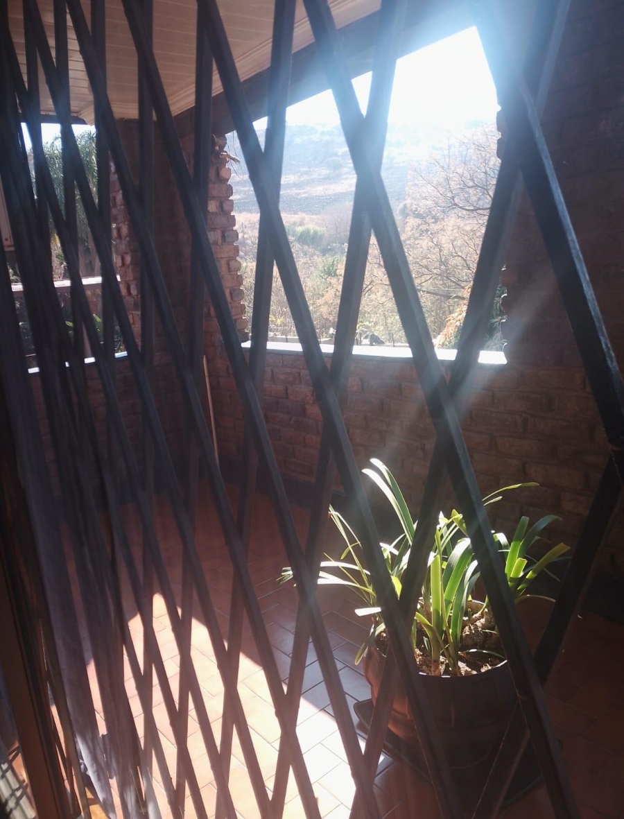 8 Bedroom Property for Sale in Laudium Gauteng
