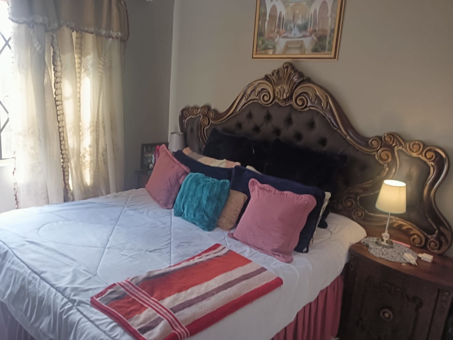 3 Bedroom Property for Sale in Windmill Park Gauteng