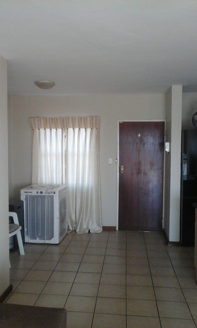 2 Bedroom Property for Sale in Erand Gardens Gauteng