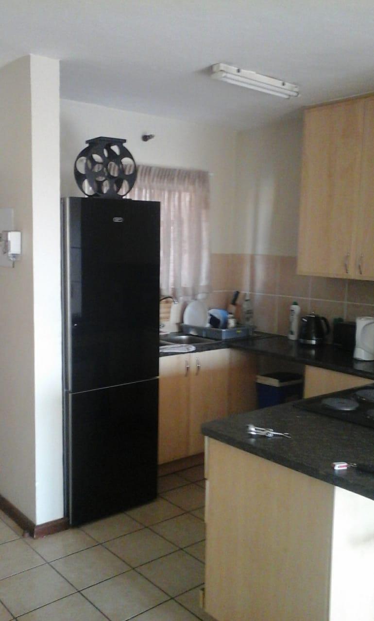 2 Bedroom Property for Sale in Erand Gardens Gauteng