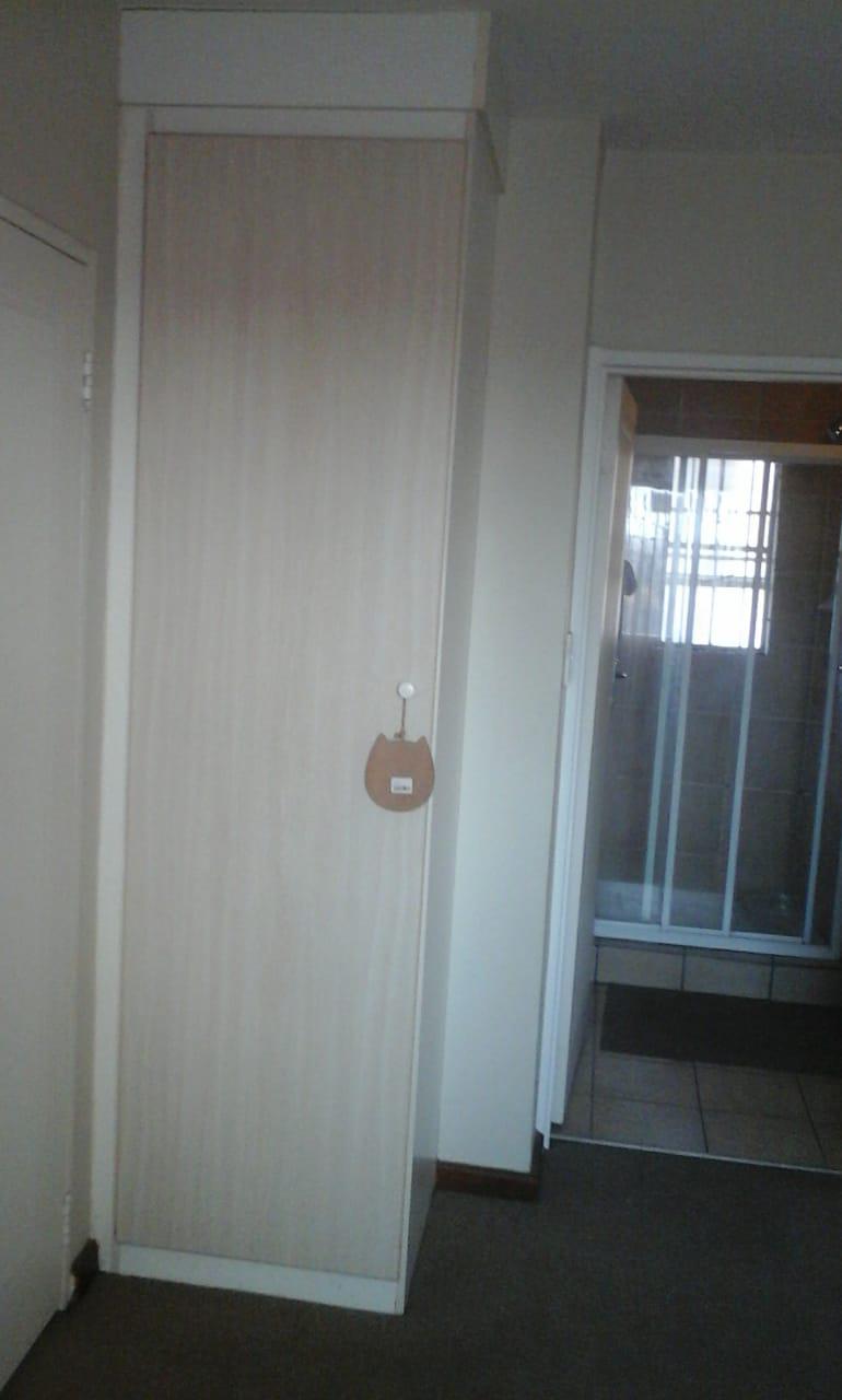 2 Bedroom Property for Sale in Erand Gardens Gauteng