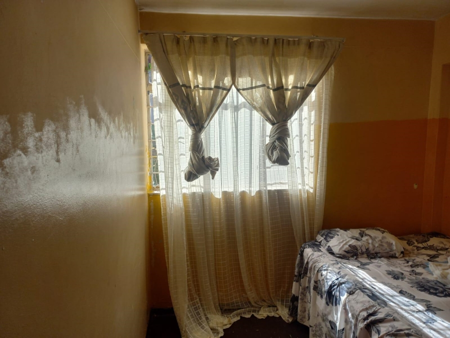 2 Bedroom Property for Sale in Laudium Gauteng
