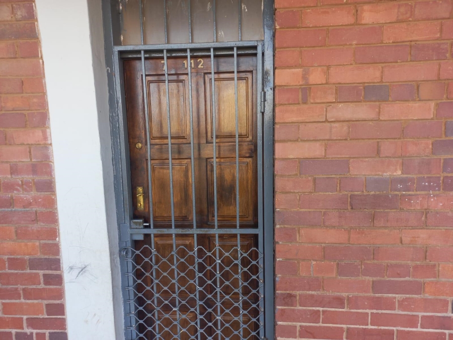 2 Bedroom Property for Sale in Laudium Gauteng