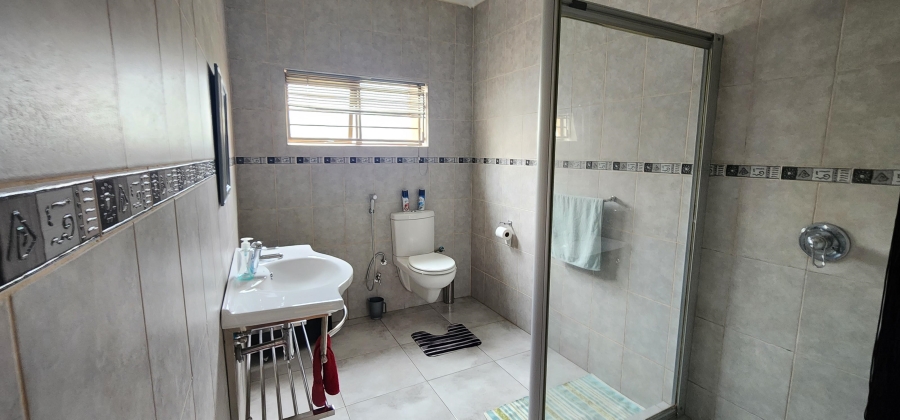 4 Bedroom Property for Sale in Erasmia Gauteng