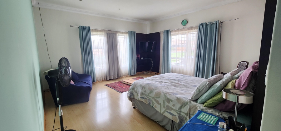 4 Bedroom Property for Sale in Erasmia Gauteng