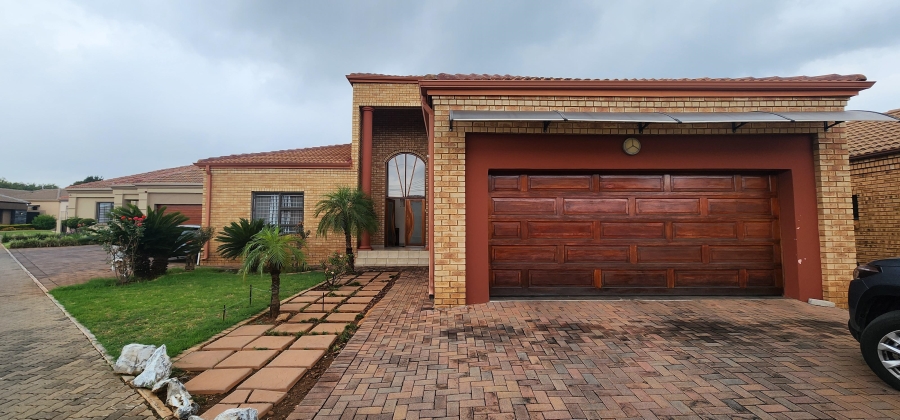 4 Bedroom Property for Sale in Erasmia Gauteng