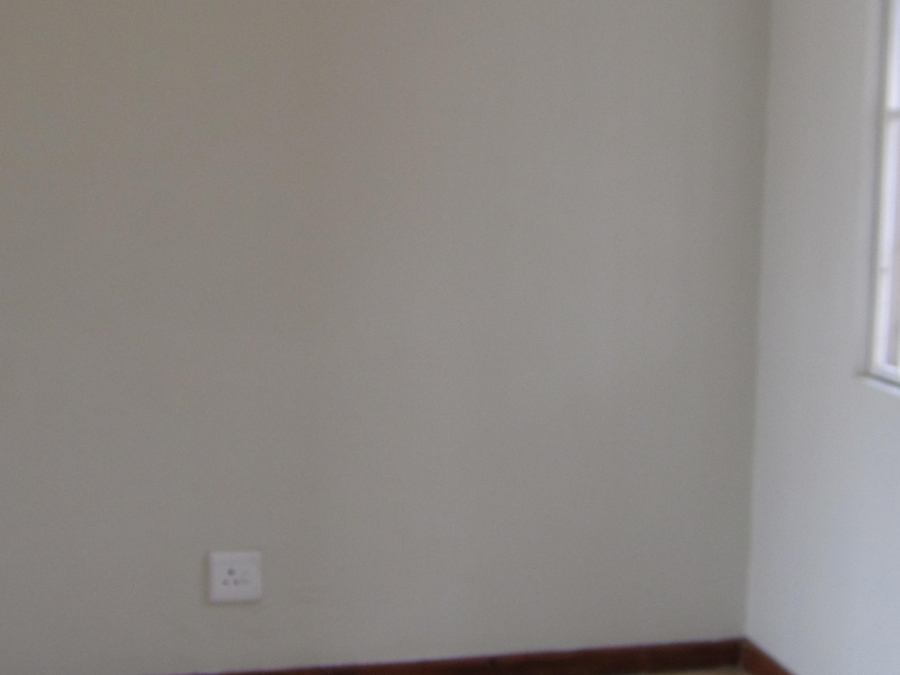 2 Bedroom Property for Sale in Erand Gardens Gauteng