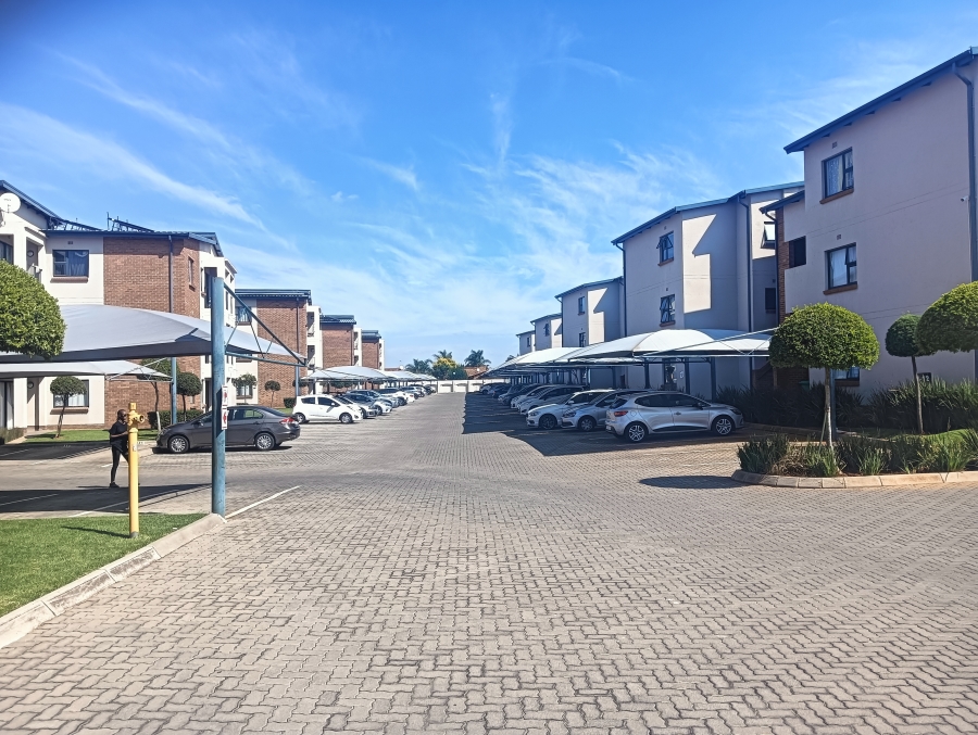 2 Bedroom Property for Sale in Ravenswood Gauteng