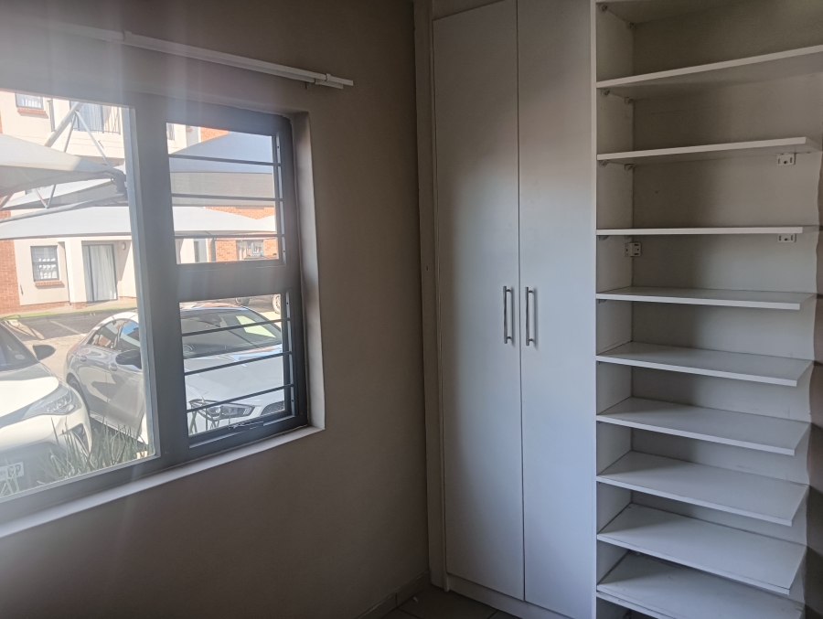 2 Bedroom Property for Sale in Ravenswood Gauteng