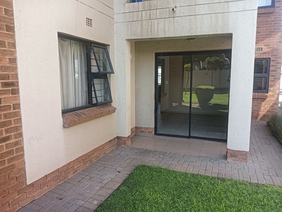 2 Bedroom Property for Sale in Ravenswood Gauteng