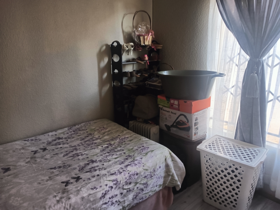 2 Bedroom Property for Sale in Windmill Park Gauteng