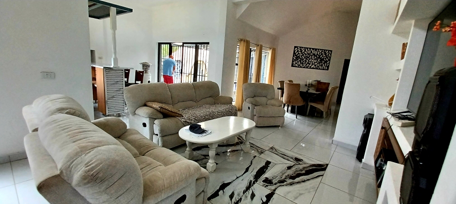 5 Bedroom Property for Sale in Sunair Park Gauteng