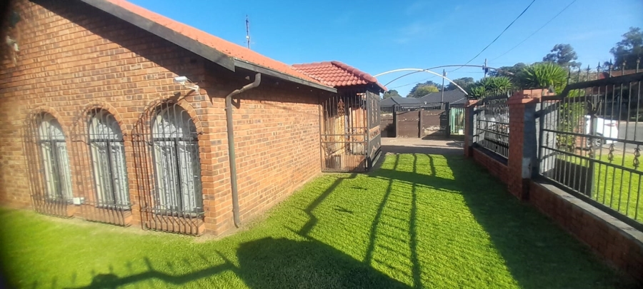 3 Bedroom Property for Sale in Anzac Gauteng