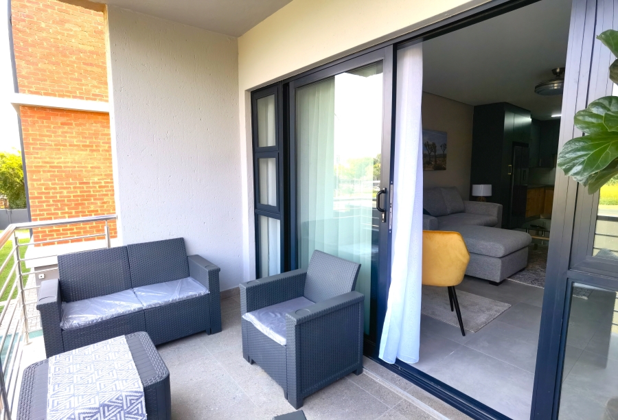 2 Bedroom Property for Sale in Die Hoewes Gauteng