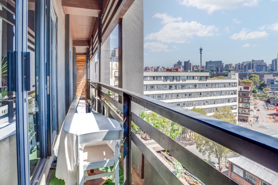 1 Bedroom Property for Sale in Maboneng Gauteng