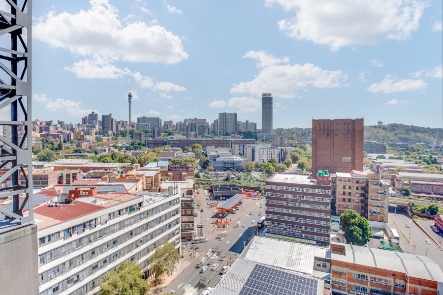 1 Bedroom Property for Sale in Maboneng Gauteng