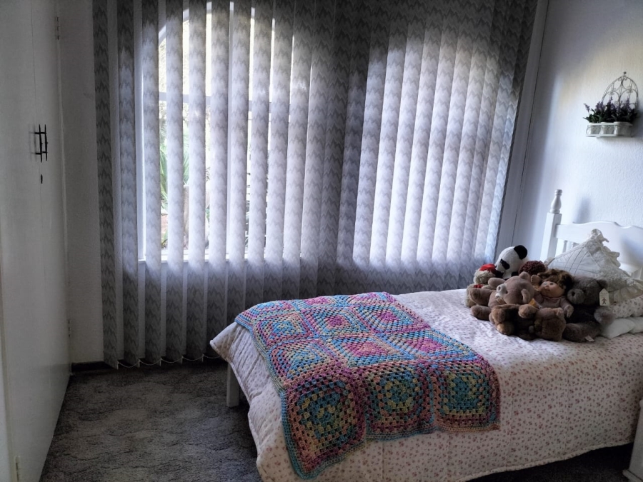 5 Bedroom Property for Sale in Sunair Park Gauteng