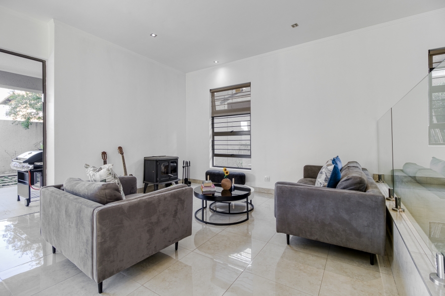 4 Bedroom Property for Sale in Morningside Gauteng