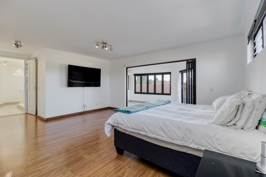 4 Bedroom Property for Sale in Morningside Gauteng