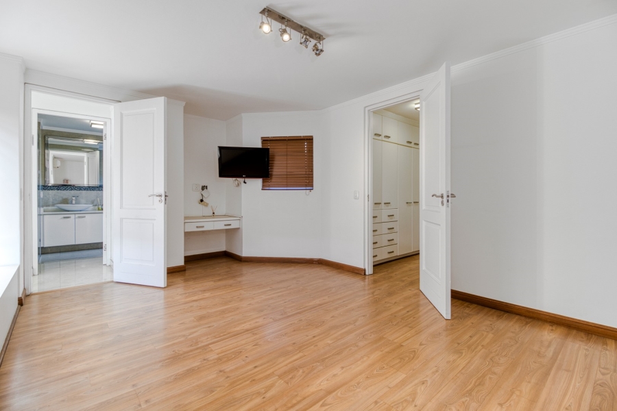 4 Bedroom Property for Sale in Morningside Gauteng
