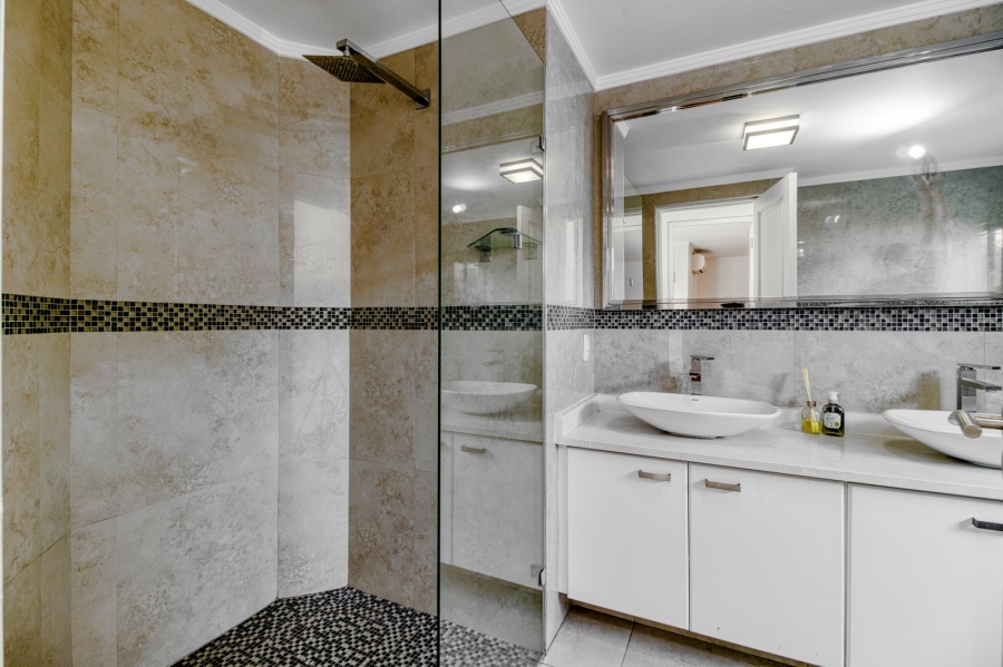 4 Bedroom Property for Sale in Morningside Gauteng