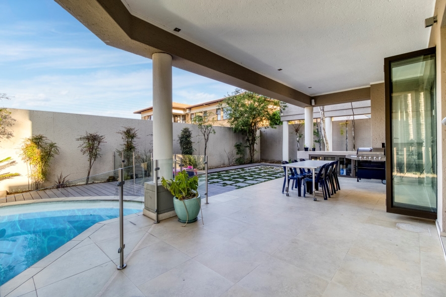4 Bedroom Property for Sale in Morningside Gauteng