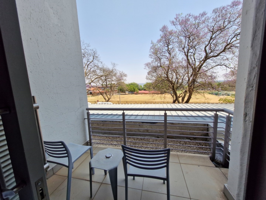 1 Bedroom Property for Sale in Rosebank Gauteng