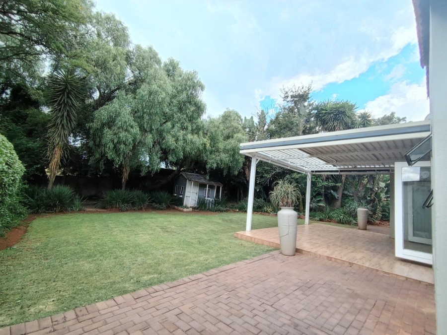 To Let 3 Bedroom Property for Rent in Ruimsig Gauteng