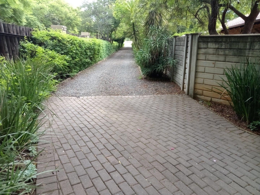 To Let 3 Bedroom Property for Rent in Ruimsig Gauteng