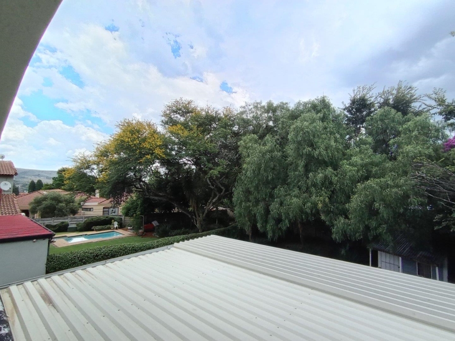 To Let 3 Bedroom Property for Rent in Ruimsig Gauteng
