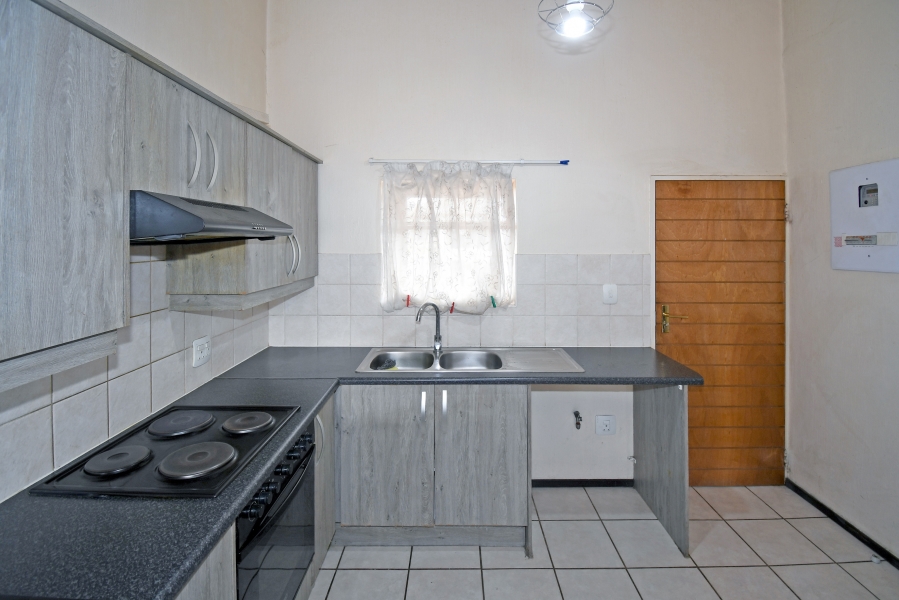 2 Bedroom Property for Sale in North Riding Gauteng