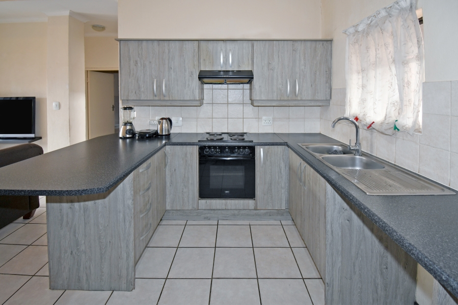 2 Bedroom Property for Sale in North Riding Gauteng