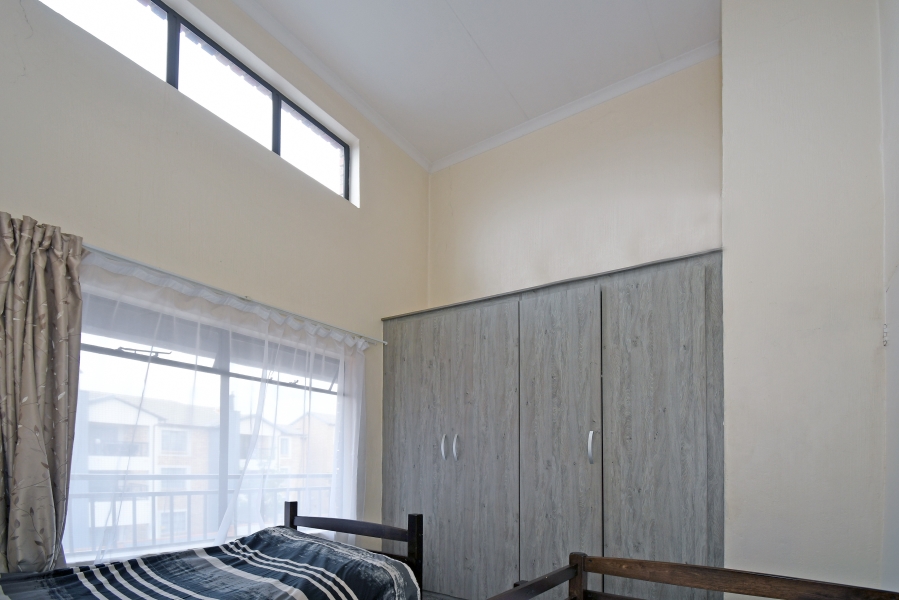 2 Bedroom Property for Sale in North Riding Gauteng