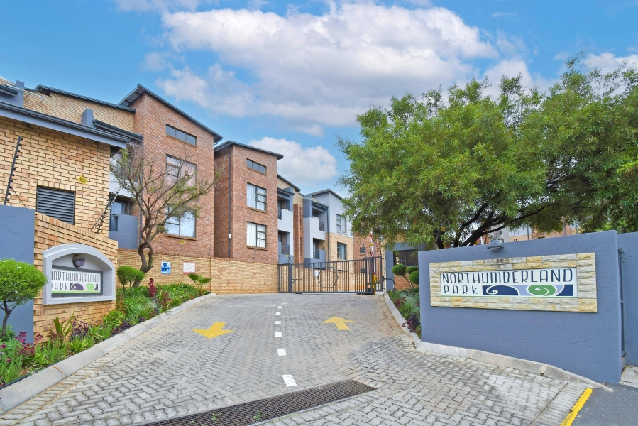 2 Bedroom Property for Sale in North Riding Gauteng