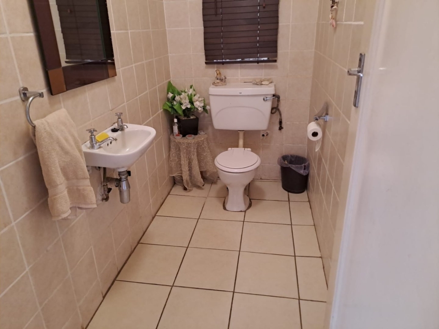 3 Bedroom Property for Sale in Bootha A H Gauteng