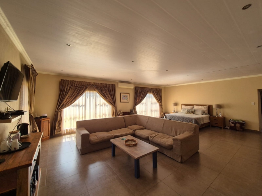 4 Bedroom Property for Sale in Houtkop A H Gauteng