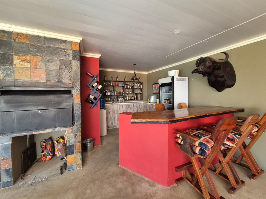 4 Bedroom Property for Sale in Houtkop A H Gauteng