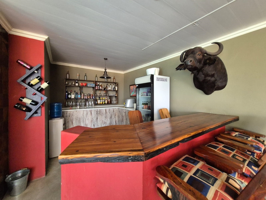 4 Bedroom Property for Sale in Houtkop A H Gauteng