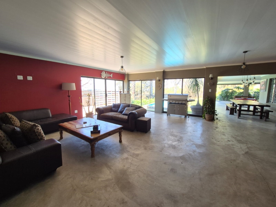 4 Bedroom Property for Sale in Houtkop A H Gauteng