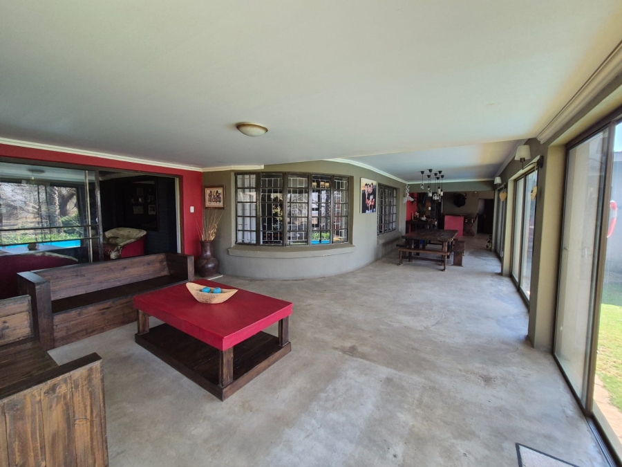 4 Bedroom Property for Sale in Houtkop A H Gauteng
