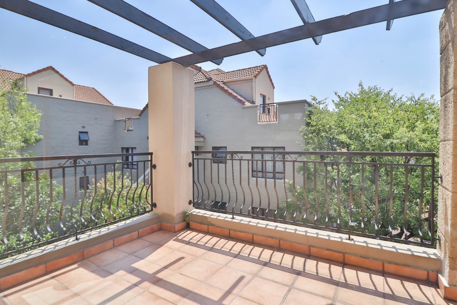 1 Bedroom Property for Sale in Sunninghill Gauteng