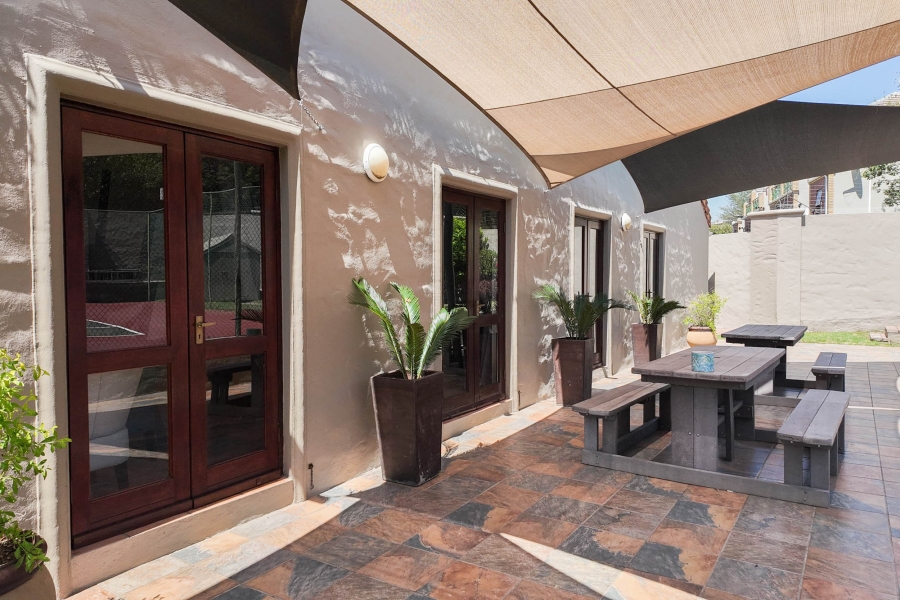 1 Bedroom Property for Sale in Sunninghill Gauteng