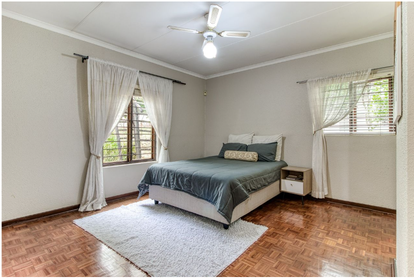 3 Bedroom Property for Sale in Douglasdale Gauteng