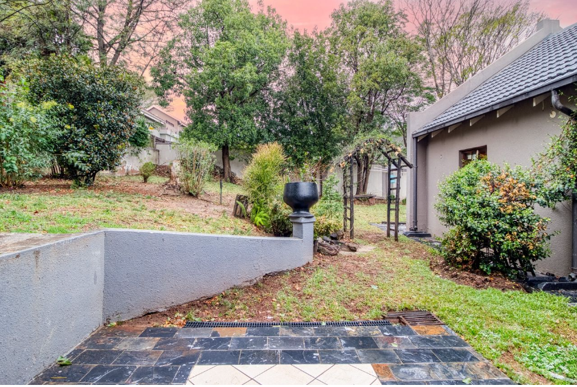 3 Bedroom Property for Sale in Douglasdale Gauteng