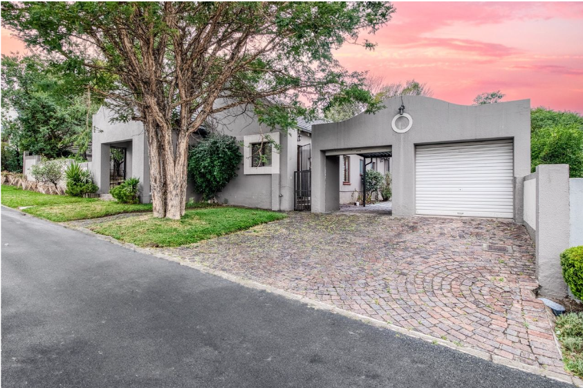 3 Bedroom Property for Sale in Douglasdale Gauteng